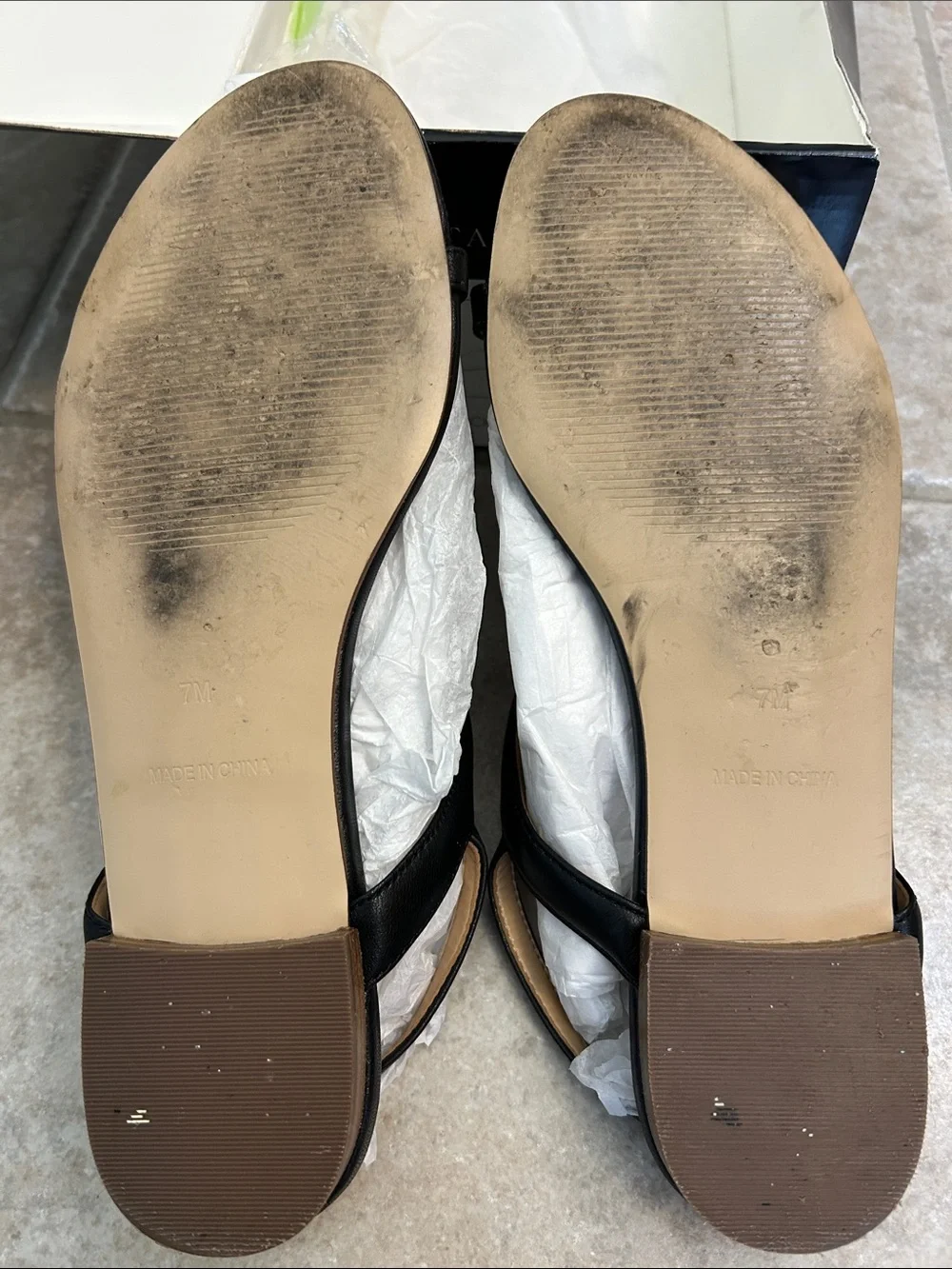 Talbots Black Leather key hole Sandals with Tan Insole